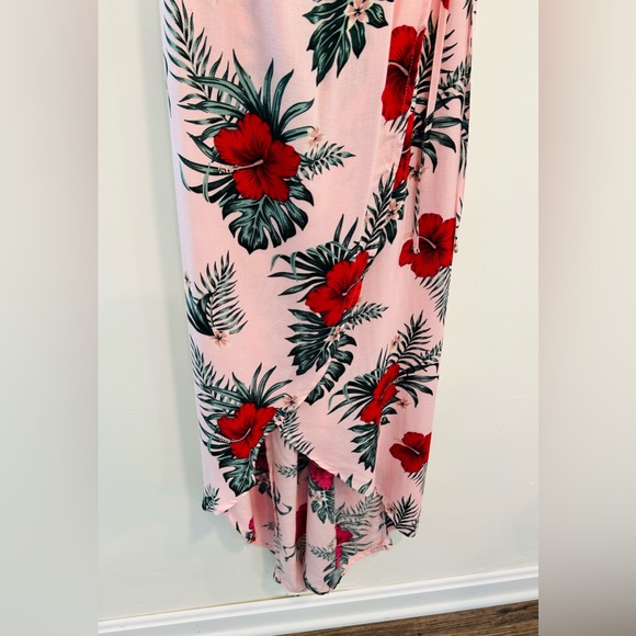 NWT GUESS Jaydee Maxi Wrap Dress Pink Bahama Floral Size M - Picture 9 of 10
